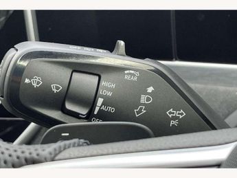 Volkswagen Passat 1.5 eTSI R-Line 5dr DSG