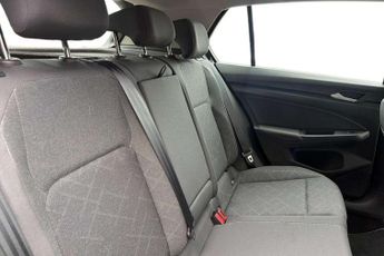 Volkswagen Golf 1.5 eTSI 150 Life 5dr DSG