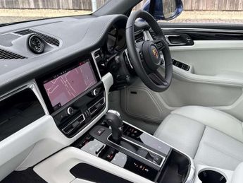 Porsche Macan S 5dr PDK