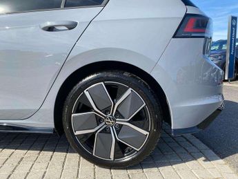 Volkswagen Golf 1.5 eTSI 150 Black Edition 5dr DSG