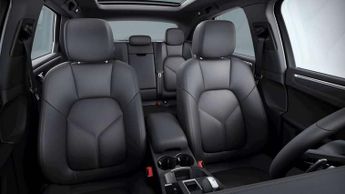 Porsche Macan 5dr PDK