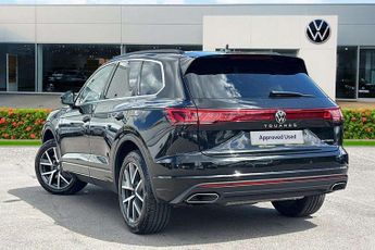 Volkswagen Touareg 3.0 TSI eHybrid 4Motion Elegance 5dr Tip Auto
