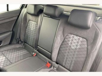 Volkswagen Golf 1.5 eTSI 150 Black Edition 5dr DSG