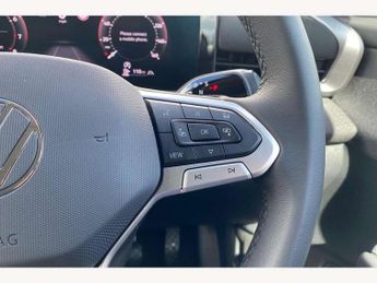 Volkswagen T-Roc 1.5 eTSI 150 Life 5dr DSG