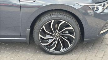 Volkswagen Golf 1.5 eTSI 150 Style 5dr DSG