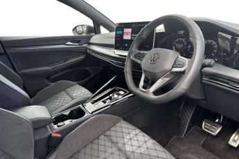 Volkswagen Golf 1.5 eTSI 150 Black Edition 5dr DSG