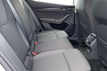 Skoda Octavia 1.4 TSI iV SE Technology DSG 5dr