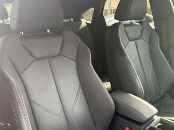 Audi Q3 35 TFSI S Line 5dr S Tronic [Leather]