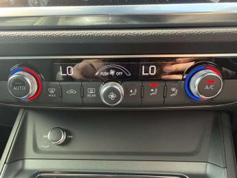 Audi Q3 35 TFSI S Line 5dr S Tronic [Leather]