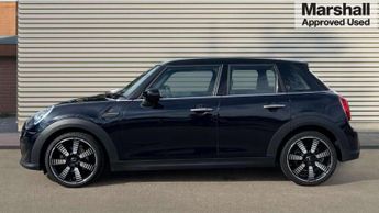 MINI Hatchback 1.5 Cooper Exclusive Premium 5dr Auto