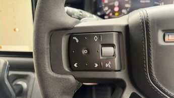 Land Rover Defender 5.0 P525 V8 110 5dr Auto