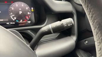 Land Rover Defender 5.0 P525 V8 110 5dr Auto