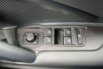 Volkswagen Tiguan 1.5 eTSI 150 Elegance Launch Edition 5dr DSG