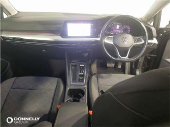 Volkswagen Golf 1.0 eTSI Life 5dr DSG