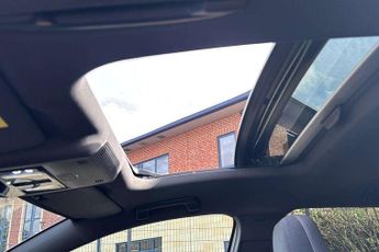 Volkswagen Golf 2.0 TDI 150 R-Line 5dr DSG