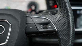 Audi Q7 45 TDI Quattro S Line 5dr Tiptronic