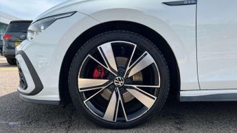 Volkswagen Golf 2.0 TDI 200 GTD 5dr DSG