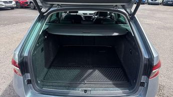 Skoda Superb 1.4 TSI iV SE L DSG 5dr