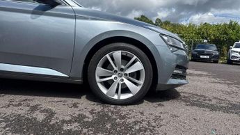 Skoda Superb 1.4 TSI iV SE L DSG 5dr
