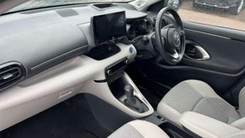 Toyota Yaris 1.5 Hybrid Excel 5dr CVT