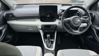 Toyota Yaris 1.5 Hybrid Excel 5dr CVT