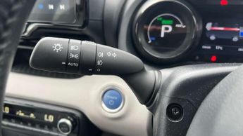 Toyota Yaris 1.5 Hybrid Excel 5dr CVT