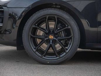 Porsche Macan GTS 5dr PDK