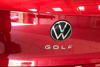 Volkswagen Golf 1.5 eTSI 150 Style 5dr DSG
