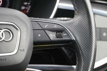 Audi Q3 35 TFSI S Line 5dr S Tronic