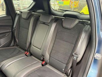 Ford Kuga 2.0 TDCi 180 ST-Line Edition 5dr Auto