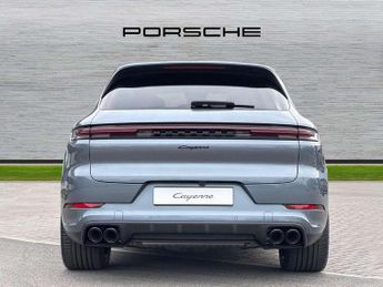 Porsche Cayenne E-Hybrid Black Edition 5dr Tiptronic S