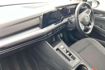 Volkswagen Golf 1.5 eTSI 150 Active 5dr DSG
