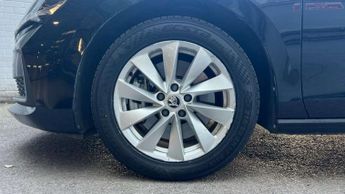 Skoda Superb 1.5 TSI iV SE Technology DSG 5dr