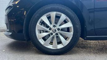 Skoda Superb 1.5 TSI iV SE Technology DSG 5dr