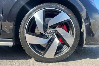 Volkswagen Golf 2.0 TSI GTI 5dr DSG