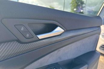 Volkswagen Golf 1.5 eTSI 150 R-Line 5dr DSG
