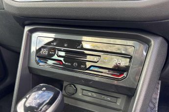 Volkswagen Tiguan 1.5 TSI 150 Elegance 5dr DSG