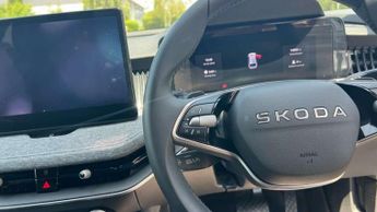 Skoda Superb 1.5 TSI iV SE Technology DSG 5dr