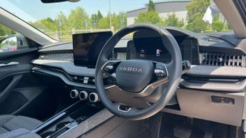 Skoda Superb 1.5 TSI iV SE Technology DSG 5dr