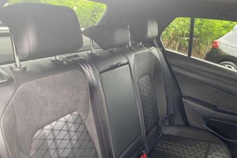 Volkswagen Golf 1.5 eTSI 150 R-Line 5dr DSG