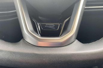 Volkswagen Golf 1.5 eTSI 150 R-Line 5dr DSG