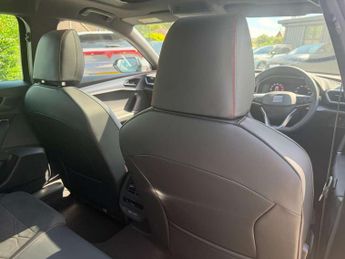 SEAT Leon 1.5 eTSI 150 FR Black Edition 5dr DSG [DAP]