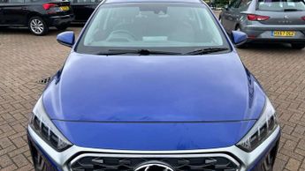 Hyundai IONIQ 1.6 GDi Hybrid Premium 5dr DCT