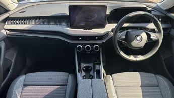 Skoda Superb 1.5 TSI iV SE Technology DSG 5dr