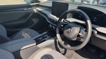 Skoda Superb 1.5 TSI iV SE Technology DSG 5dr