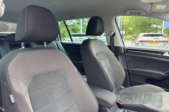 Volkswagen Golf 1.5 TSI EVO 150 GT 5dr DSG