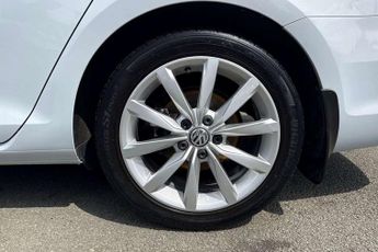 Volkswagen Golf 1.5 TSI EVO 150 GT 5dr DSG