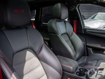 Porsche Macan GTS 5dr PDK