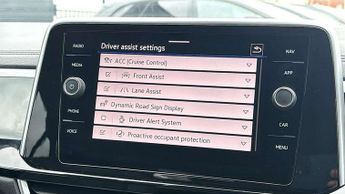 Volkswagen T-Roc 1.5 TSI R-Line 5dr