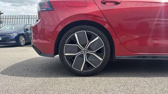 Volkswagen Golf 2.0 TDI 150 Black Edition 5dr DSG